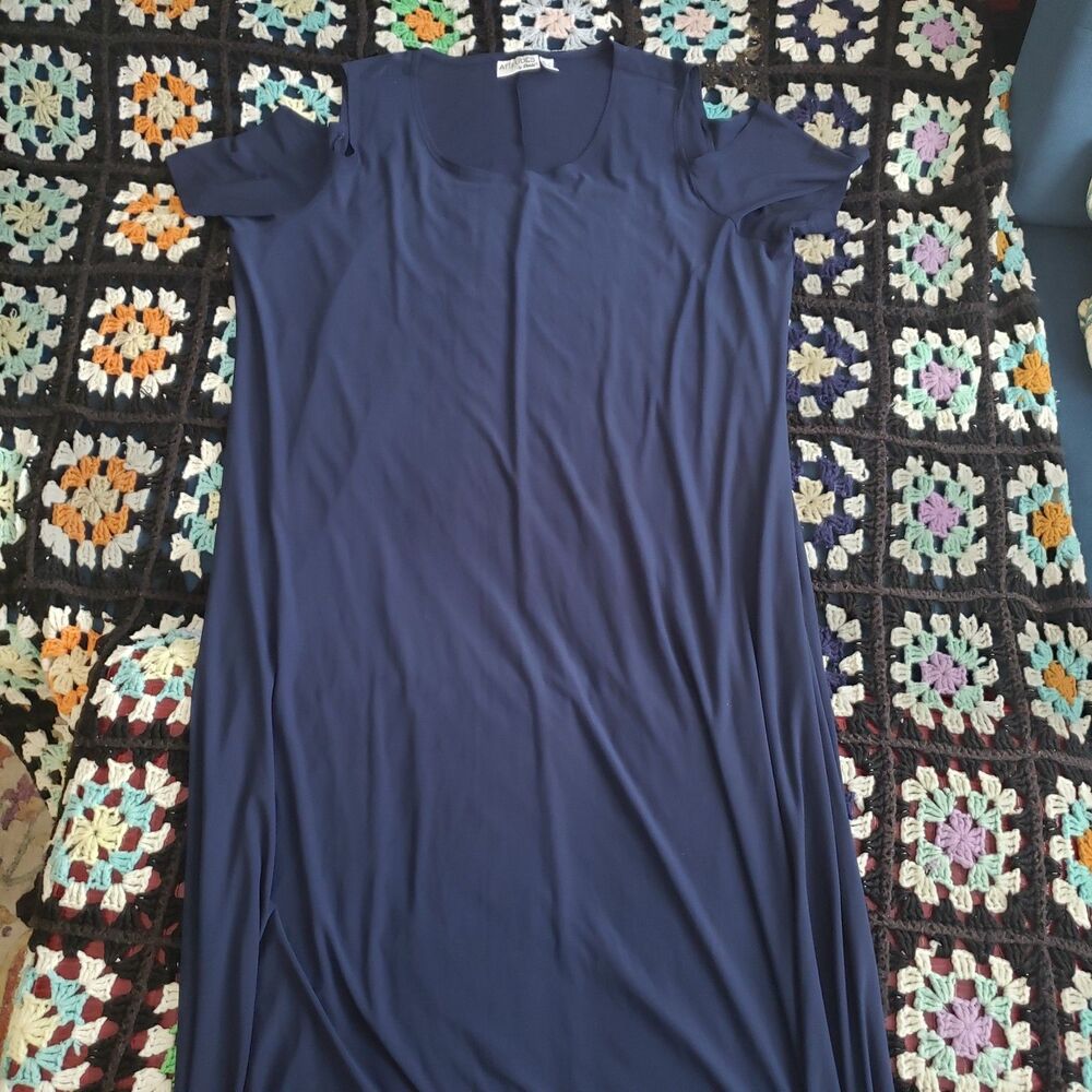 Attitudes by Renee Navy Cold Shoulder Maxi Dress Size 2x Classy/Sophisticated - Picture 5 of 5